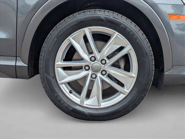 Used 2018 Audi Q3 2.0T Premium w/ Convenience Package FWD image 24