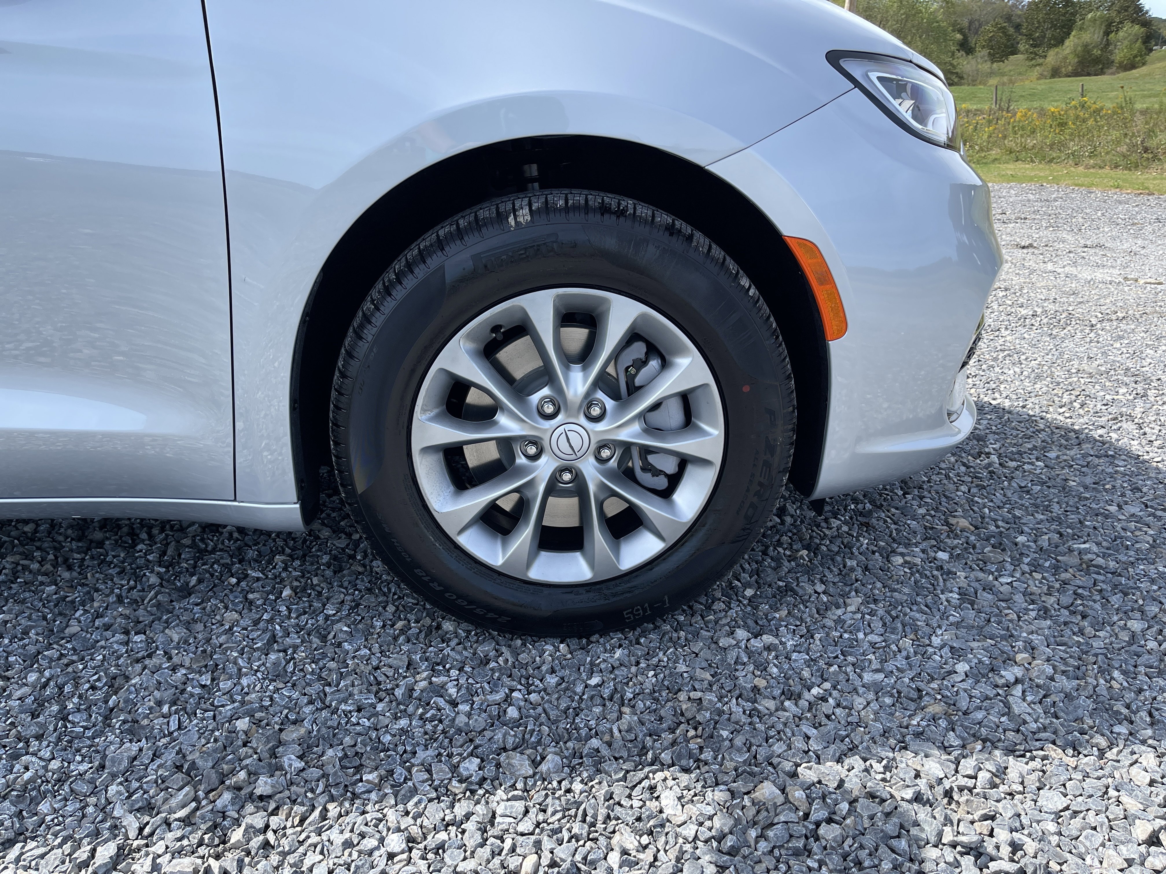 New 2026 Chrysler Pacifica Select image 7