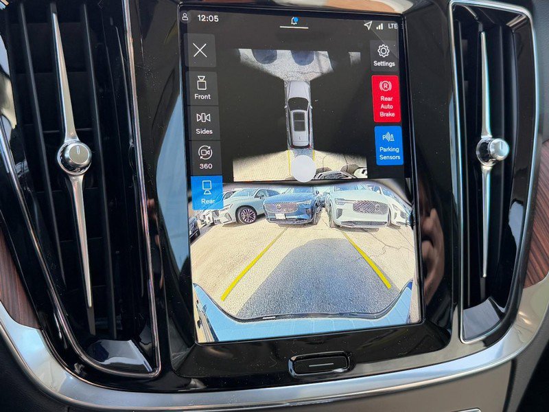 New 2026 Volvo V60 B5 Cross Country Plus w/ Climate Package image 14