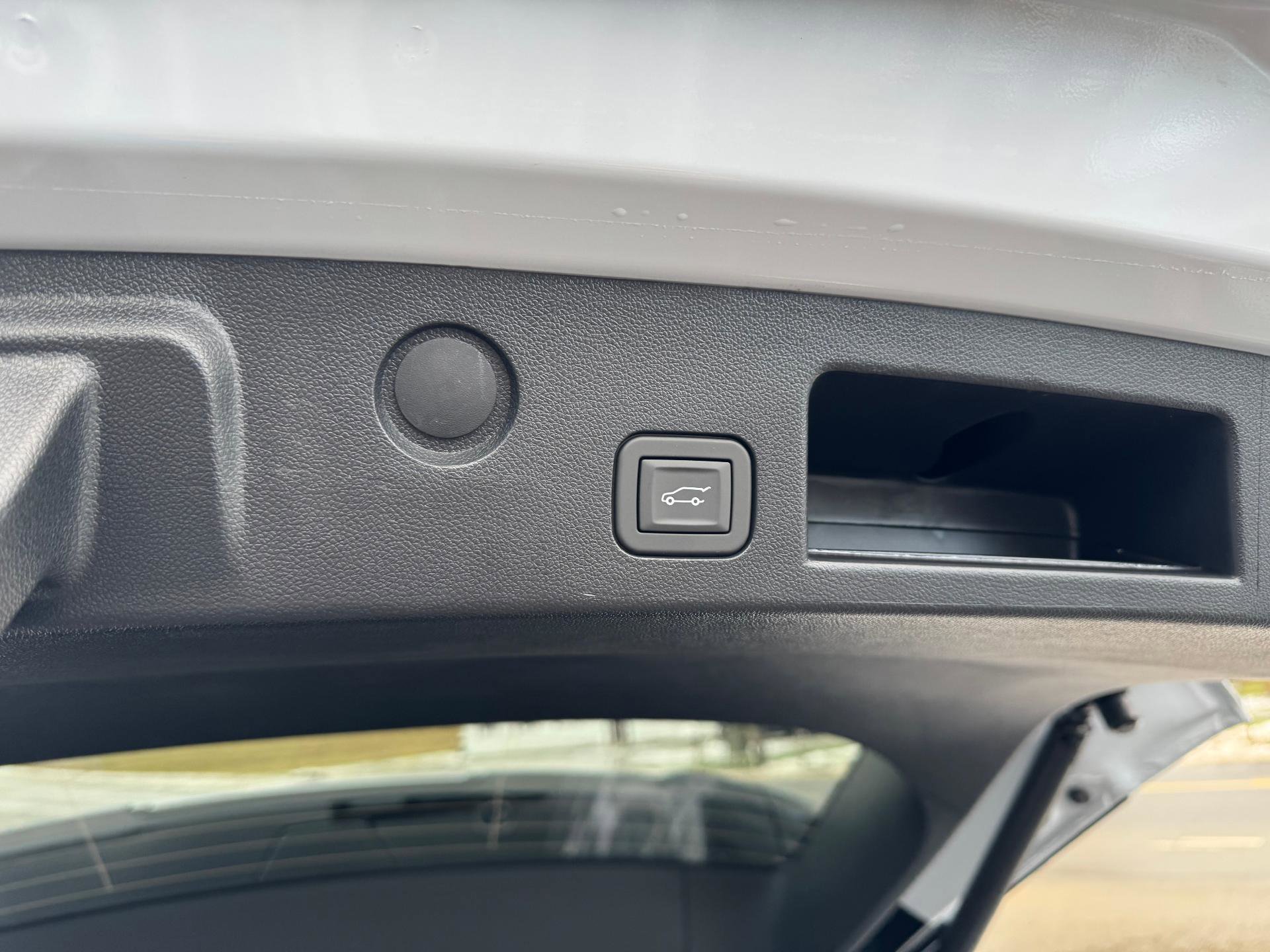 New 2026 Chevrolet Equinox RS w/ Convenience Package III image 40