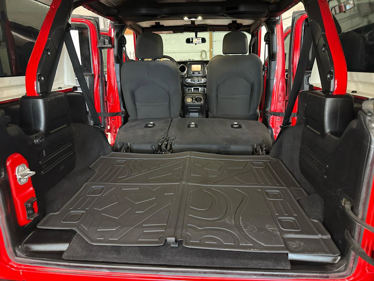 Used 2021 Jeep Wrangler Unlimited Sport image 37