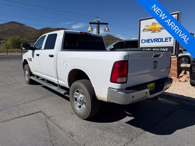 Used 2016 RAM 3500 Tradesman w/ Chrome Appearance Group AWD/4WD image 4