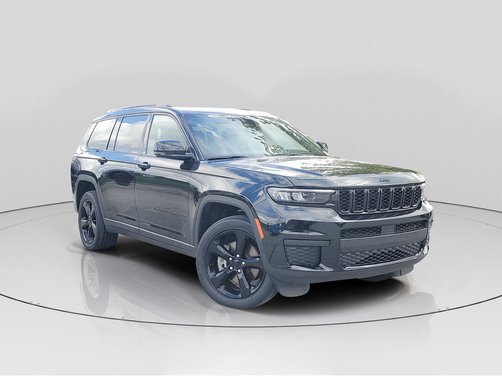 Used 2023 Jeep Grand Cherokee L Laredo