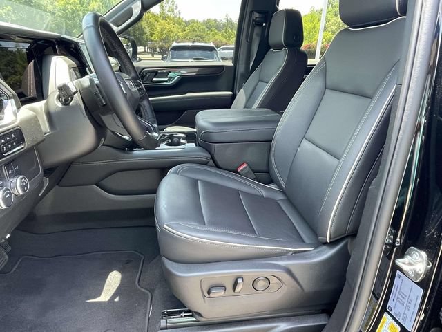 Used 2025 GMC Yukon XL Elevation AWD/4WD image 16