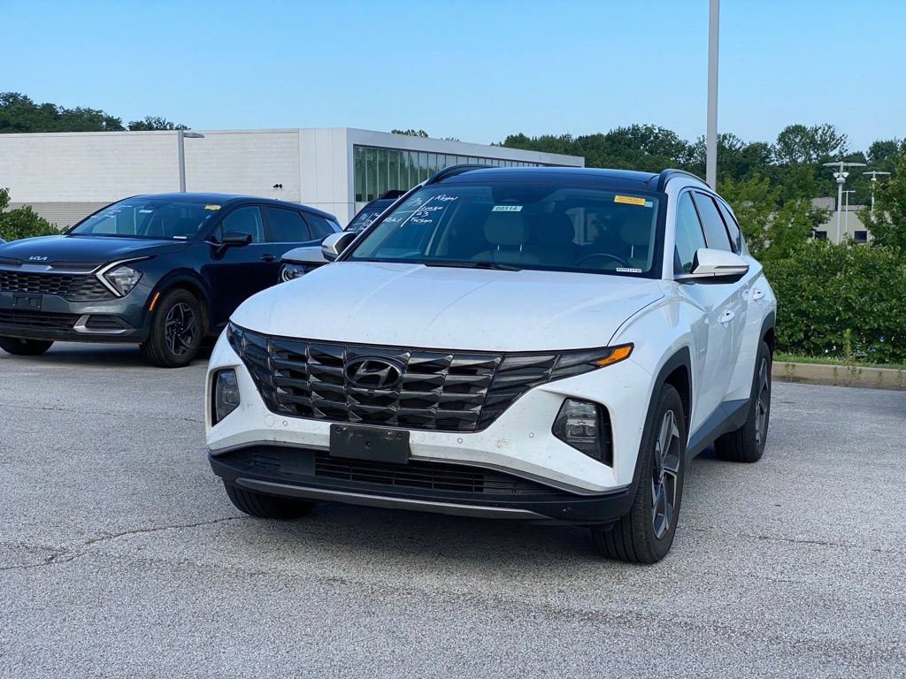 Used 2023 Hyundai Tucson Limited FWD image 3