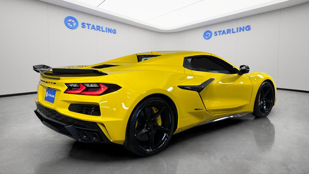 Used 2025 Chevrolet Corvette E-Ray w/ Stealth Interior Trim Package image 46