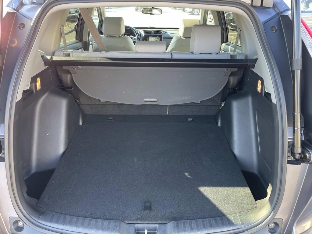 Used 2018 Honda CR-V Touring image 12
