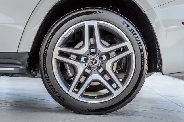 Used 2018 Mercedes-Benz GLS 550 4MATIC image 14