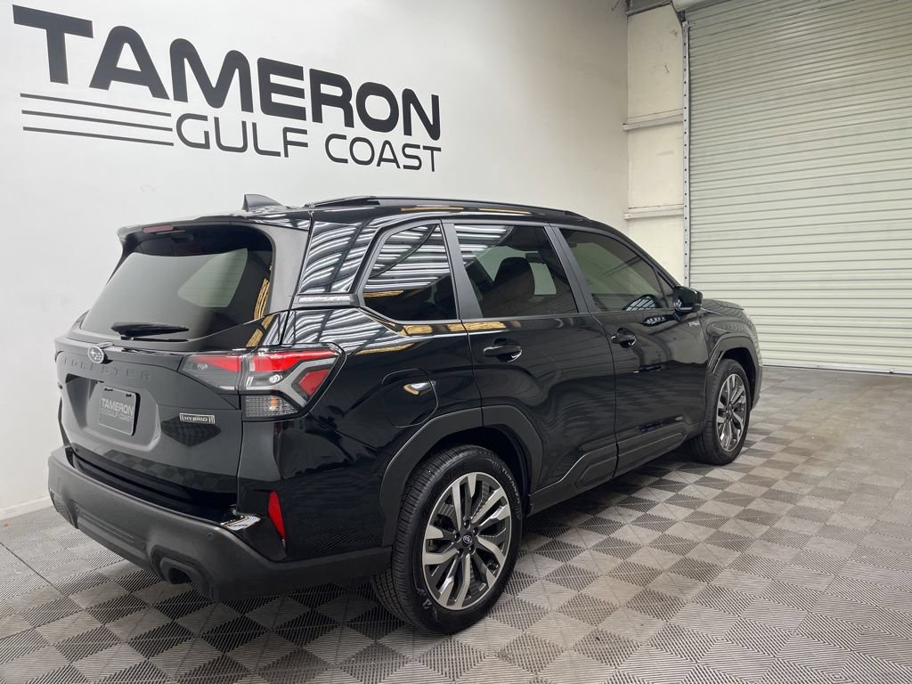 Used 2025 Subaru Forester Touring AWD/4WD image 8