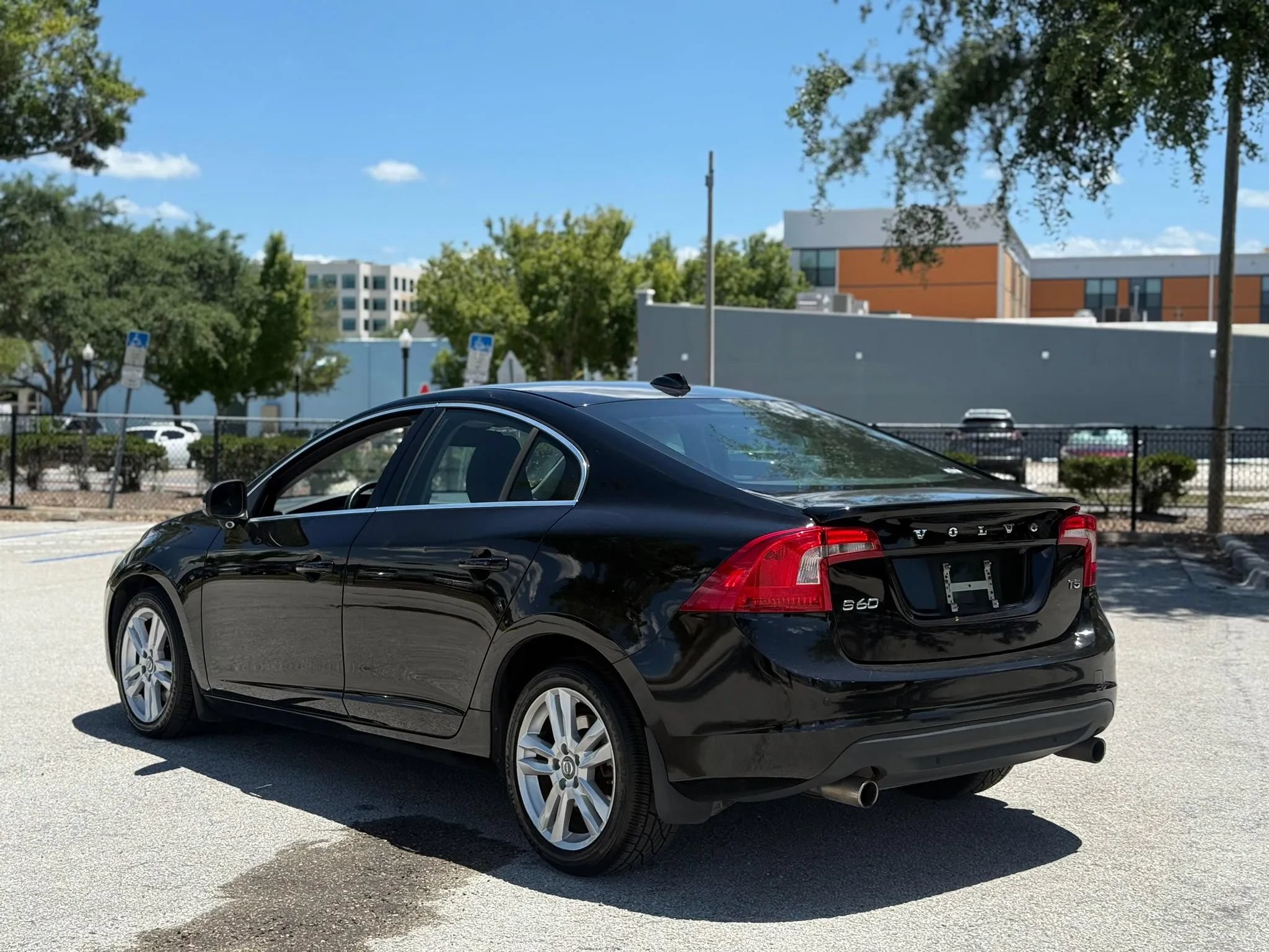 Used 2013 Volvo S60 T5 FWD image 6