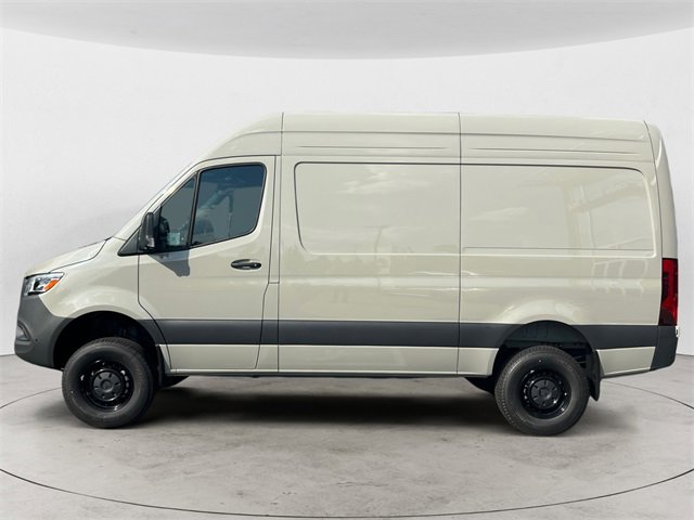 New 2025 Mercedes-Benz Sprinter 2500 image 2