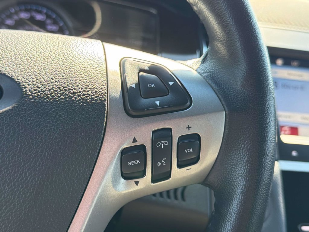 Used 2019 Ford Taurus Limited FWD image 31