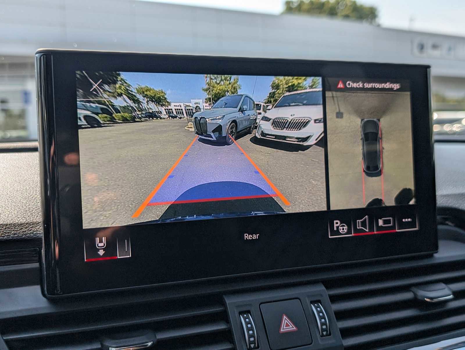 Used 2022 Audi SQ5 Prestige image 27