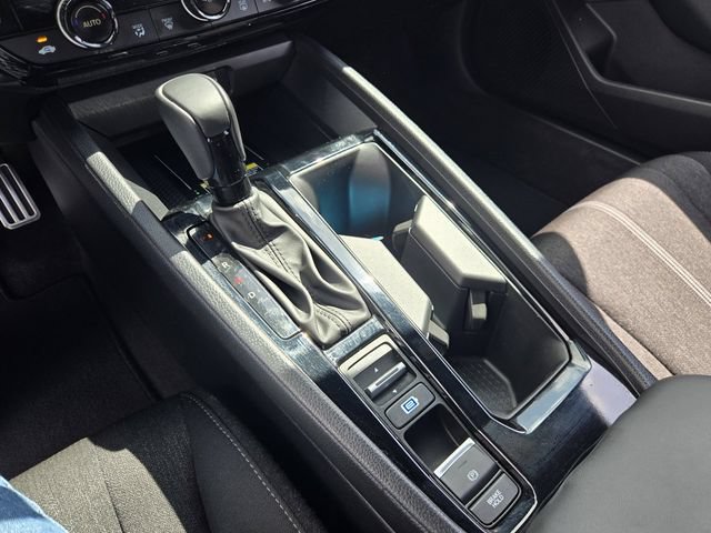 Used 2025 Honda Accord Sport image 18