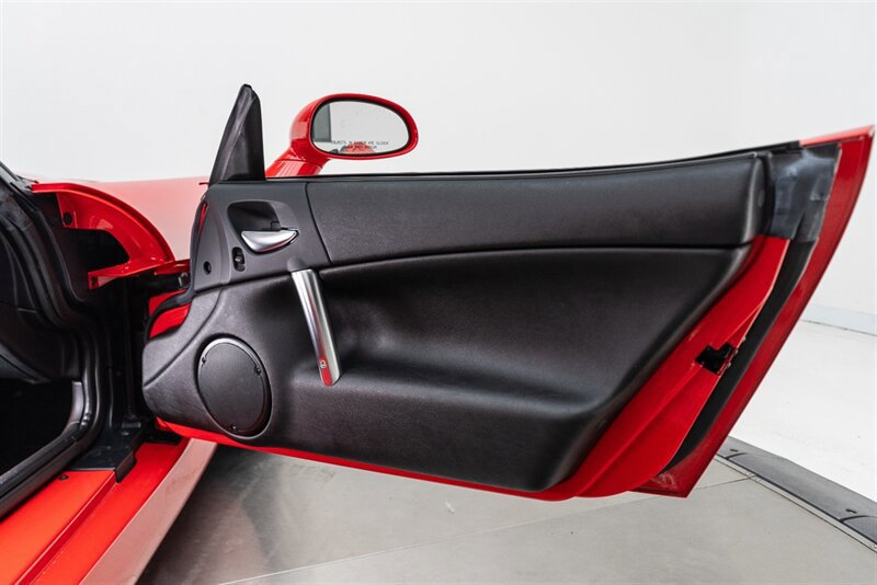 Used 2004 Dodge Viper SRT-10 RWD image 63