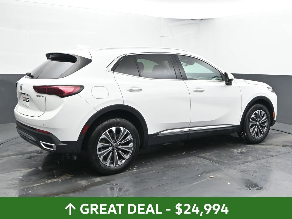 Used 2024 Buick Envision Preferred image 12