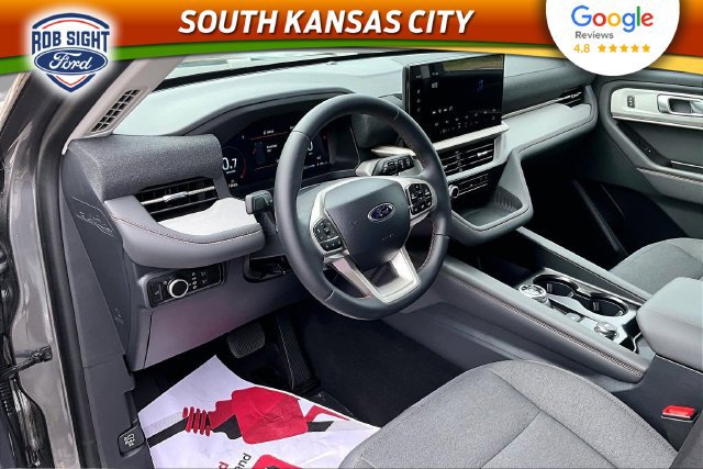 New 2026 Ford Explorer Active AWD/4WD image 7