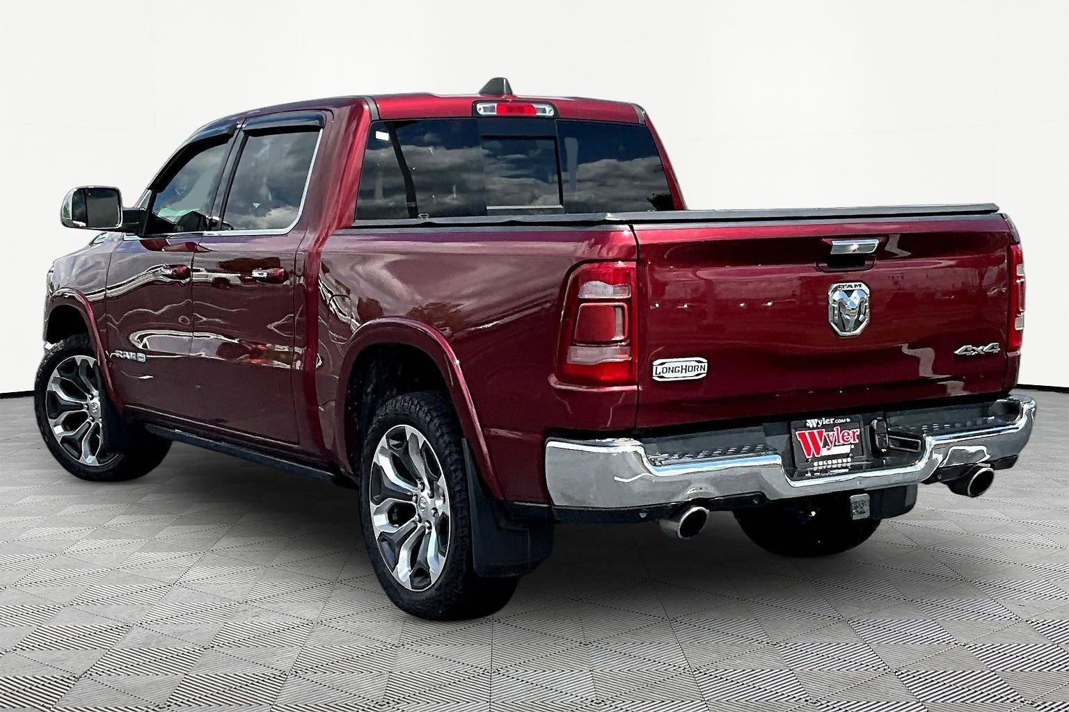 Used 2020 RAM 1500 Longhorn AWD/4WD image 4