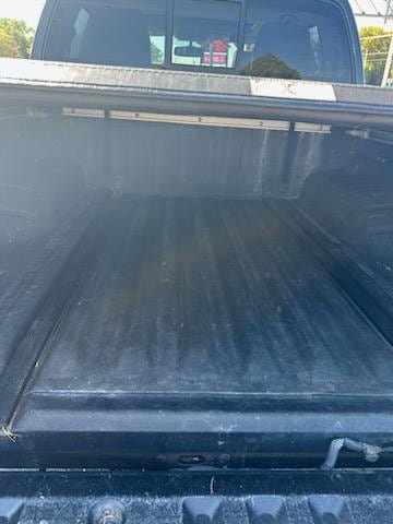 Used 2014 Nissan Frontier SL w/ SL Moonroof Package AWD/4WD image 5