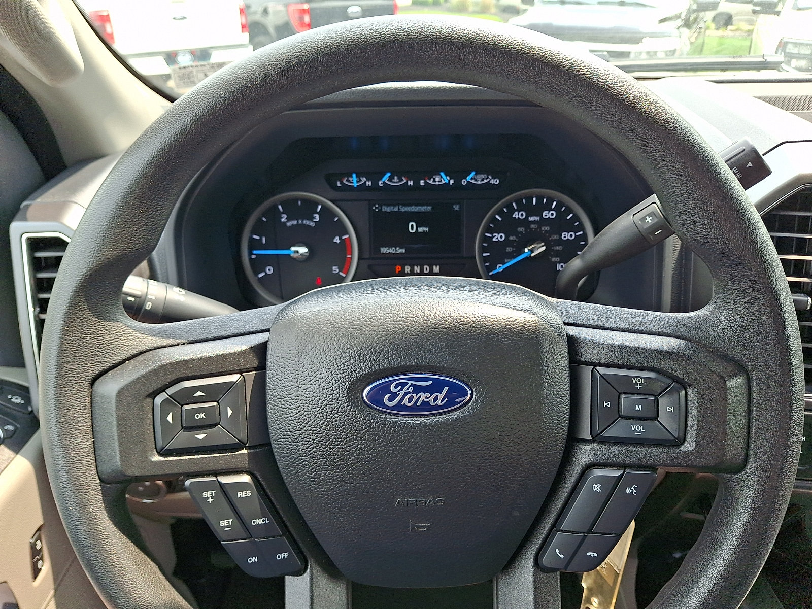 Certified 2022 Ford F350 XLT w/ XLT Premium Package AWD/4WD image 21