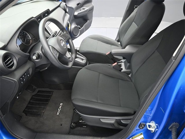 Used 2025 Nissan Kicks Play S image 13