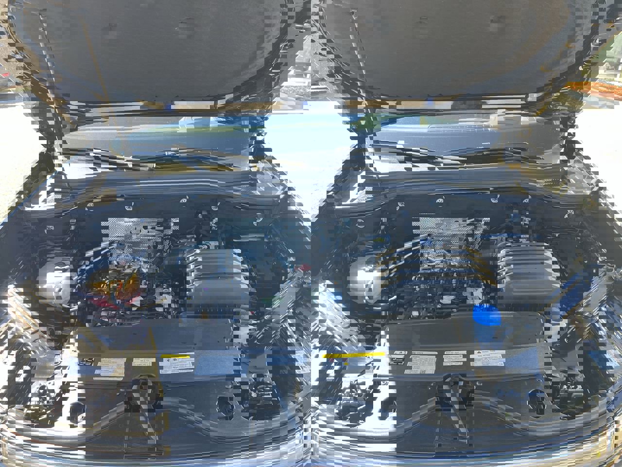 Used 2024 Volkswagen Atlas Cross Sport SEL image 38