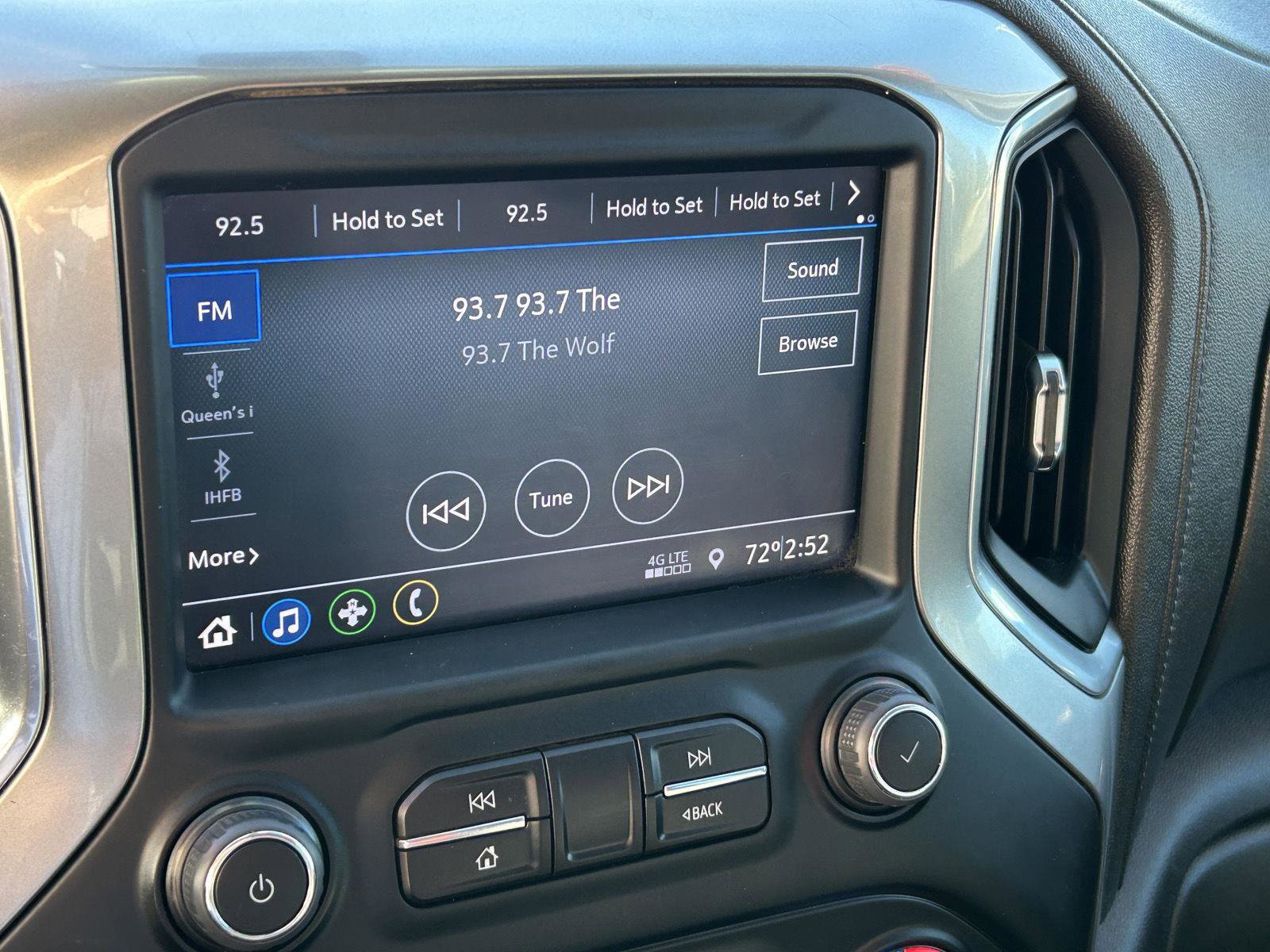 Used 2023 Chevrolet Silverado 2500 LT image 33