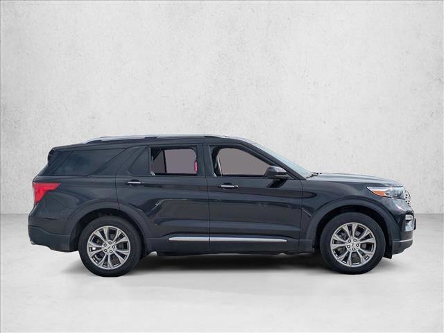 Used 2023 Ford Explorer Limited image 4