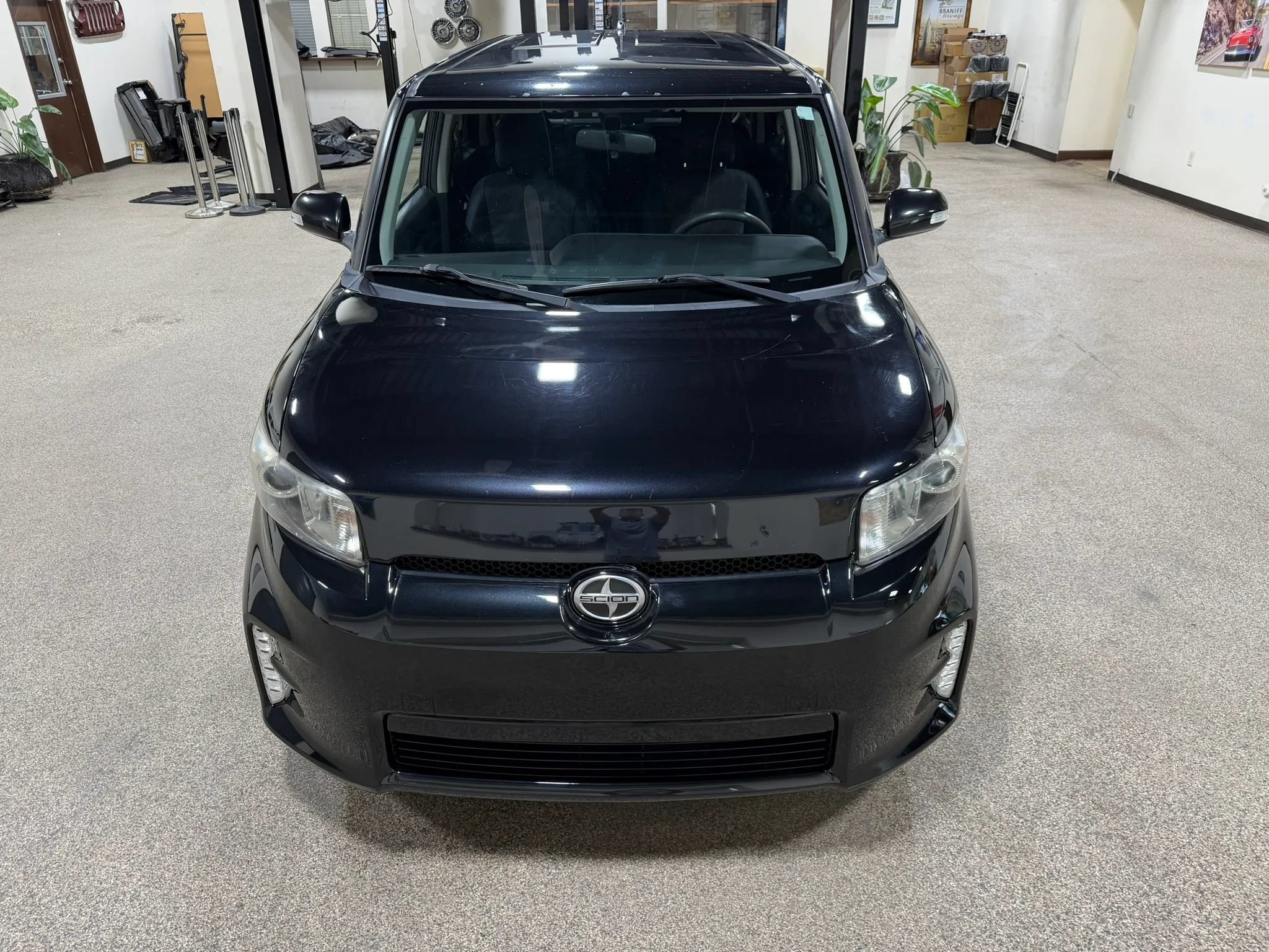 Used 2015 Scion xB FWD image 11
