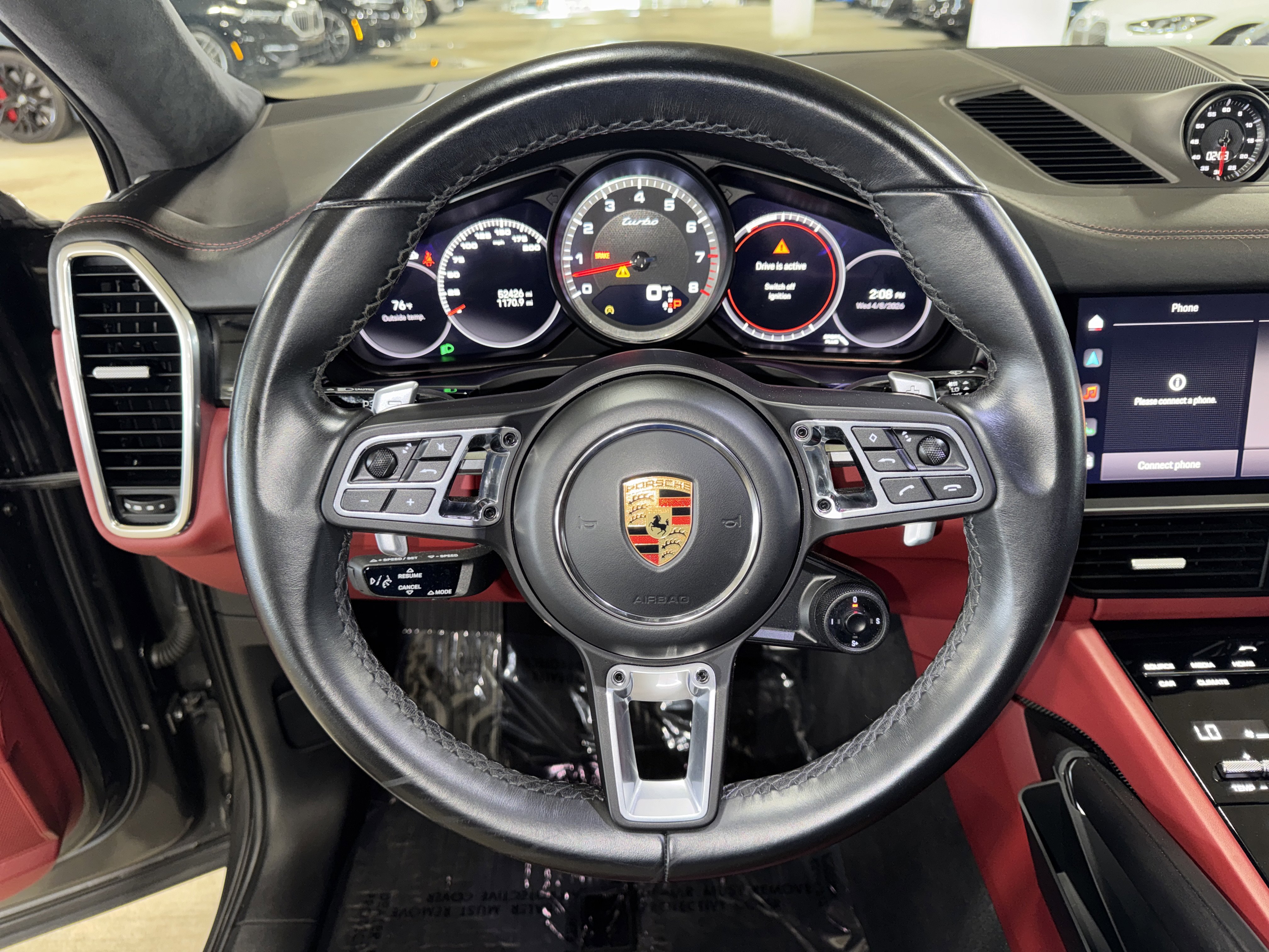 Used 2022 Porsche Cayenne Turbo image 21