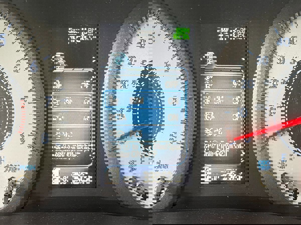 Used 2020 Toyota Sienna SE image 19