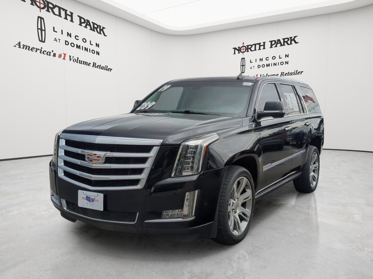 Used 2019 Cadillac Escalade Premium Luxury AWD/4WD image 1