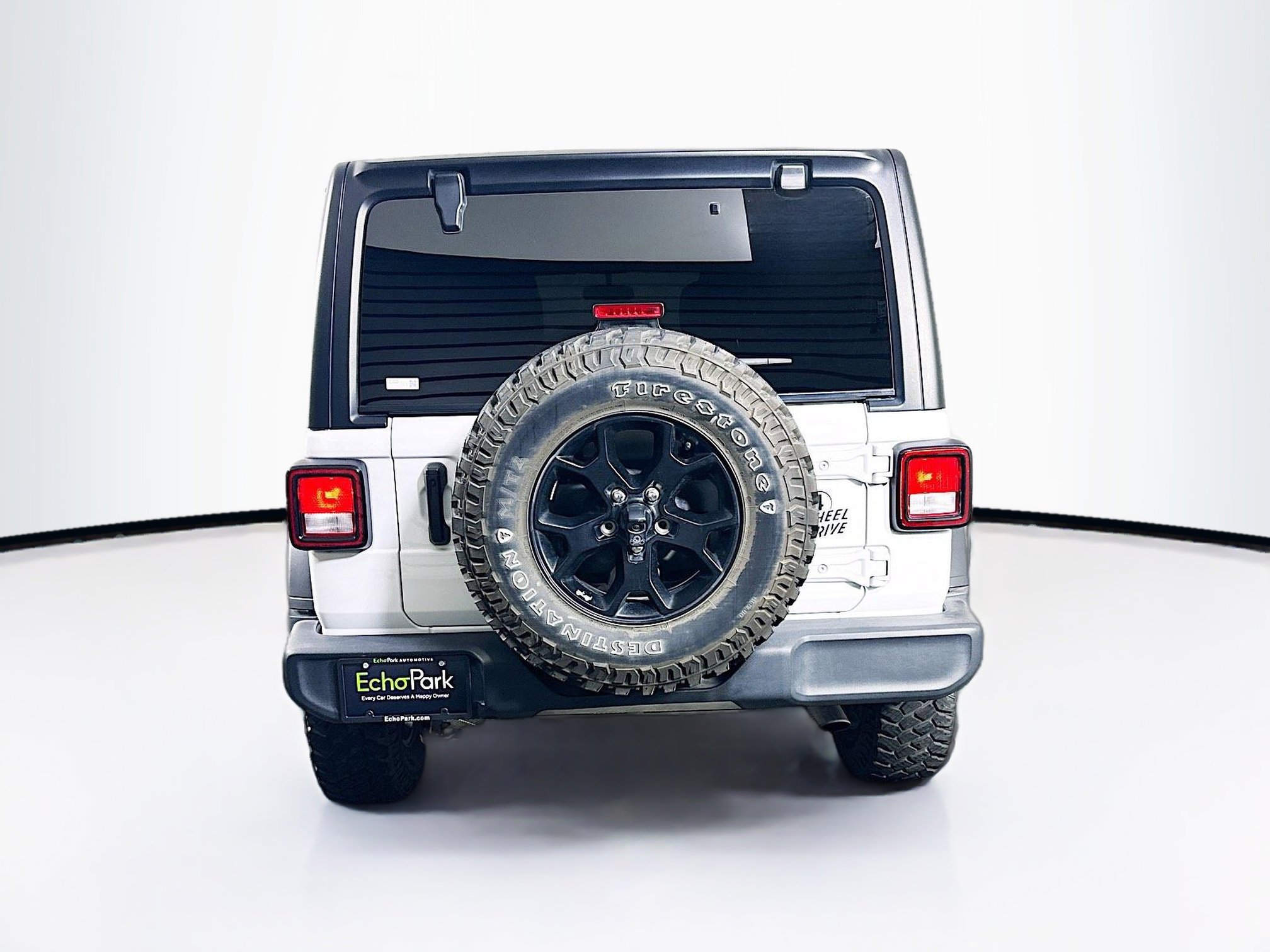 Used 2022 Jeep Wrangler Willys image 7