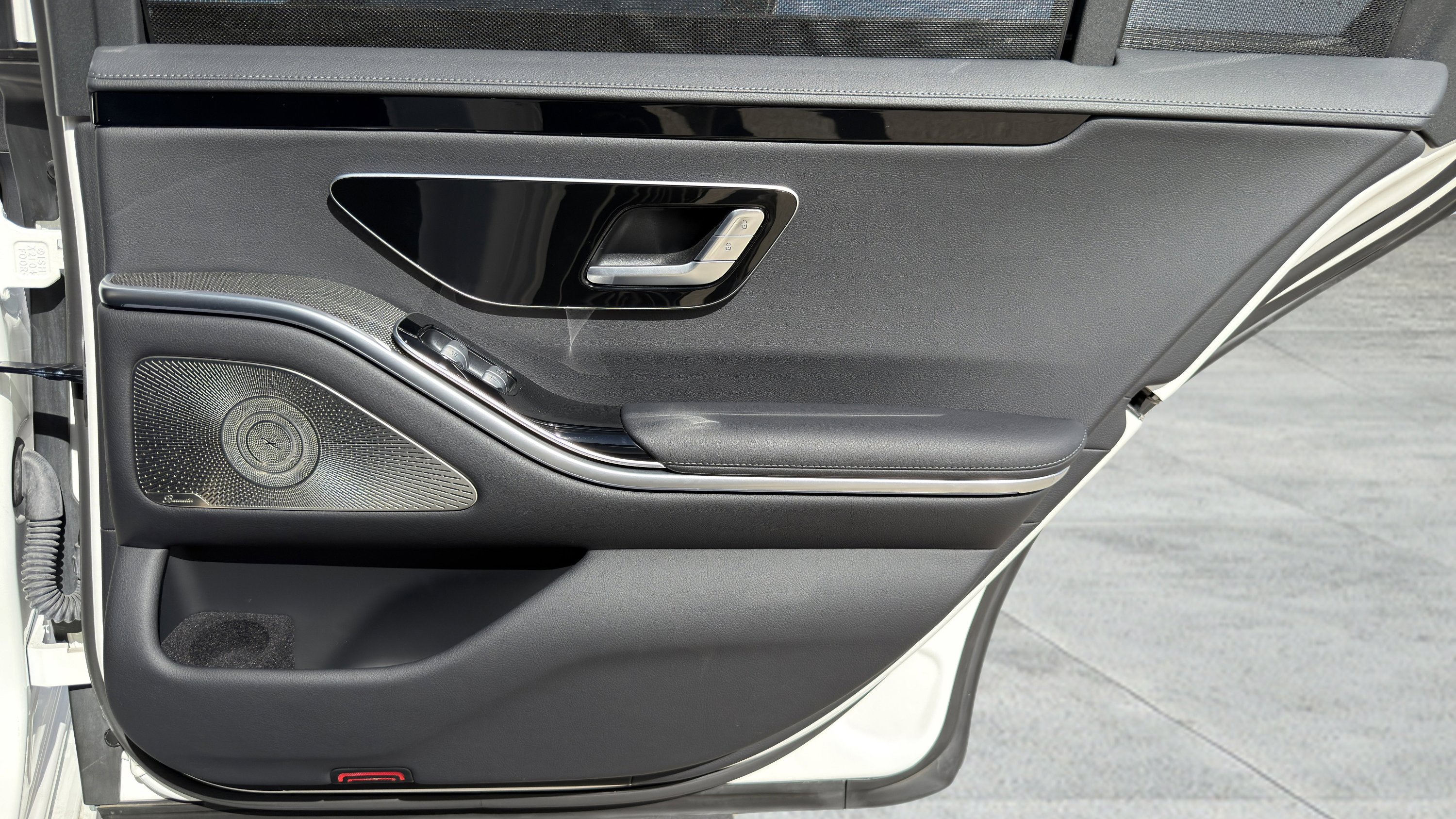 Used 2022 Mercedes-Benz S 500 S 500 w/ AMG Line Package image 53