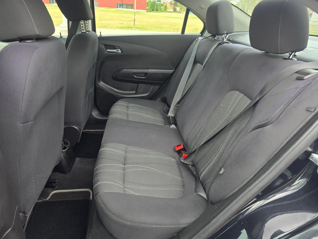 Used 2014 Chevrolet Sonic LT w/ Wheels and Fog Lamp Package FWD image 13