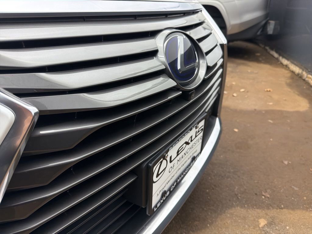 Used 2018 Lexus RX 450h AWD w/ Luxury Package image 33