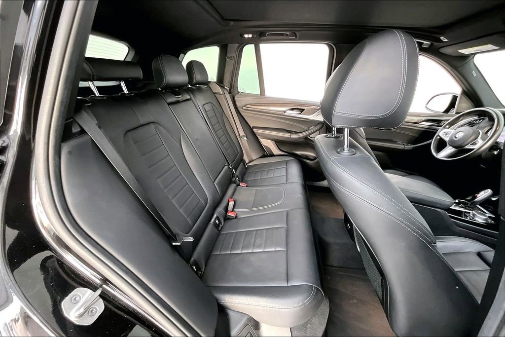 Used 2021 BMW X3 M40i w/ Executive Package image 34