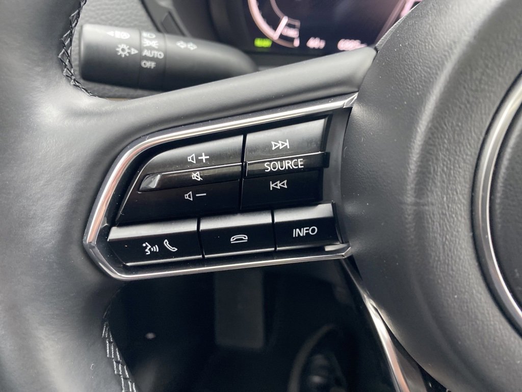 Certified 2025 MAZDA CX-70 Plug-In Hybrid w/ Premium Pkg image 21