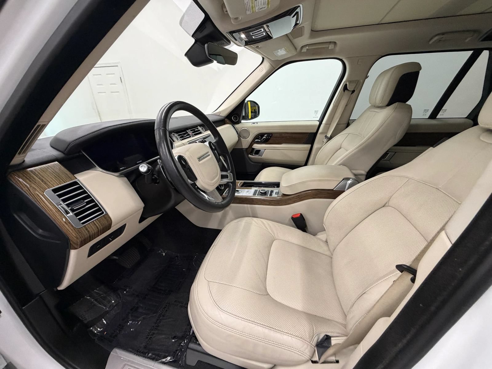 Used 2020 Land Rover Range Rover HSE AWD/4WD image 14