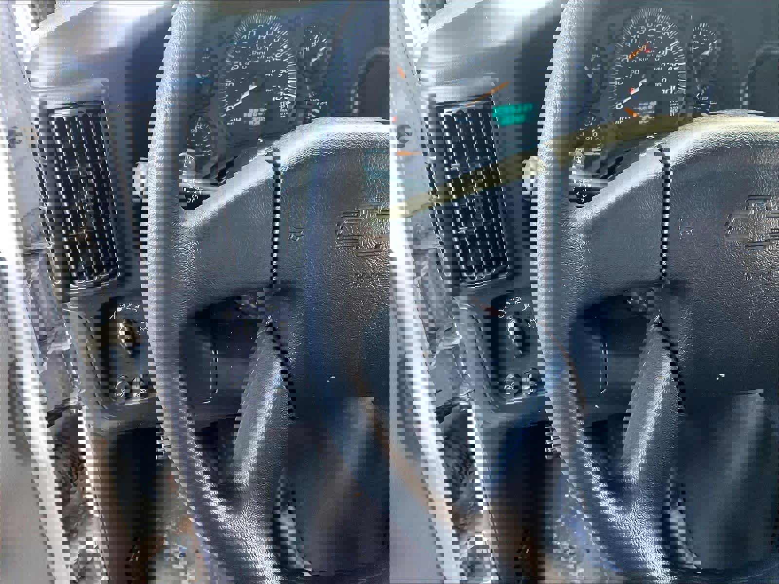 Used 2006 Chevrolet Express 3500 w/ School Bus Package image 21