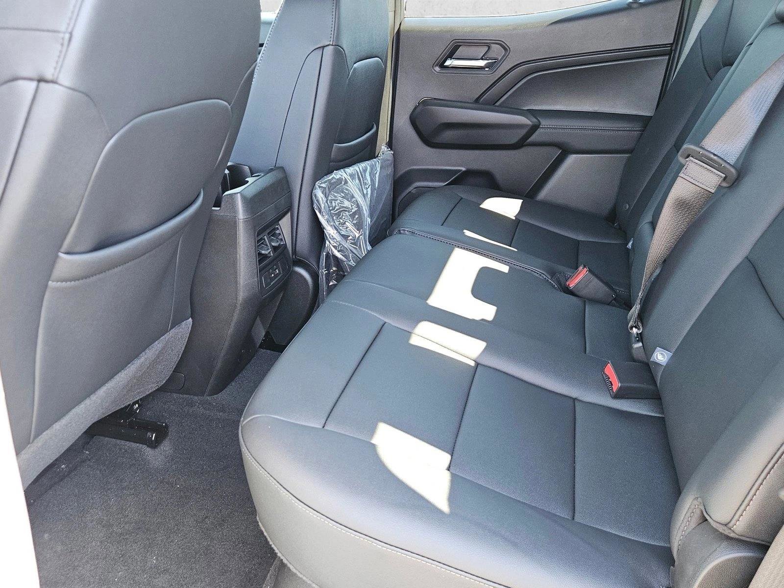 New 2026 Chevrolet Colorado LT w/ LT Convenience Package RWD image 16