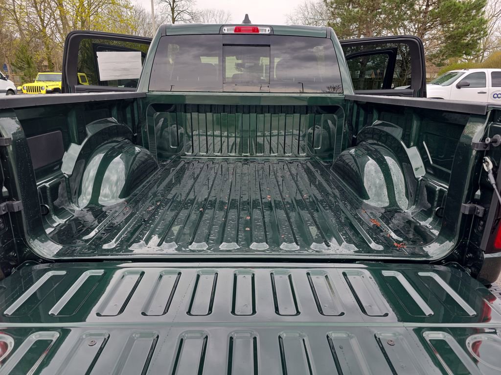 New 2026 RAM 1500 Big Horn AWD/4WD image 12