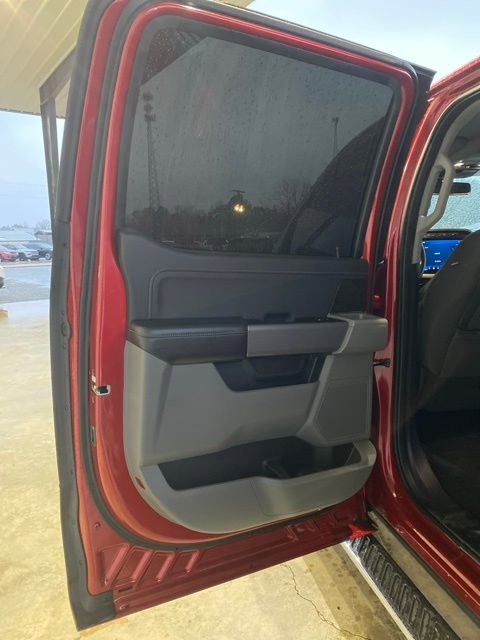 Used 2021 Ford F150 XLT w/ Equipment Group 302A High image 14