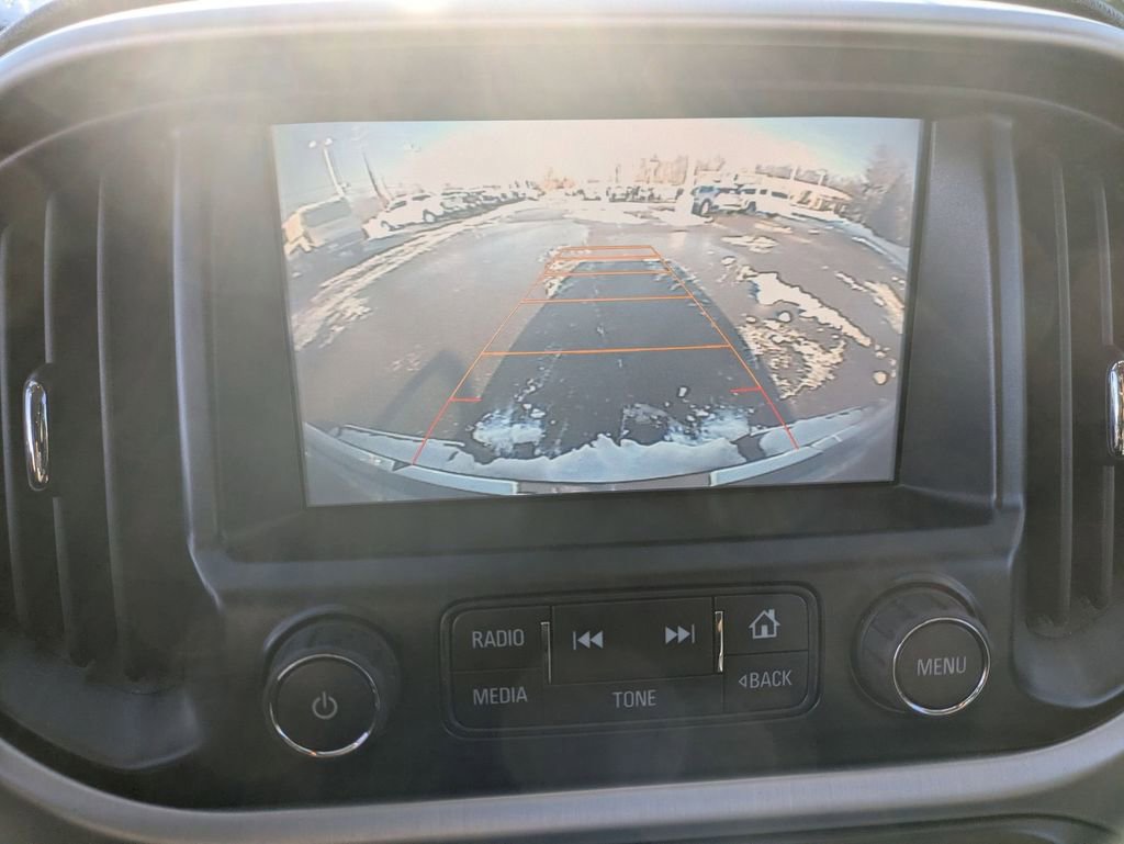 Used 2016 GMC Canyon SLT image 17