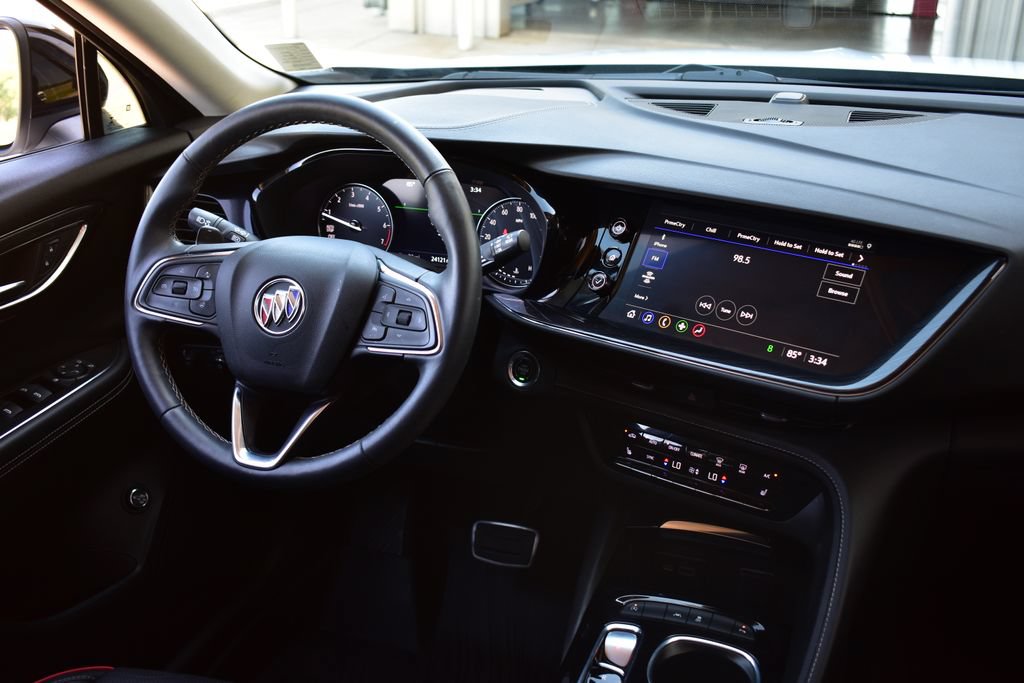 Used 2023 Buick Envision Essence w/ Sport Touring Package FWD image 34