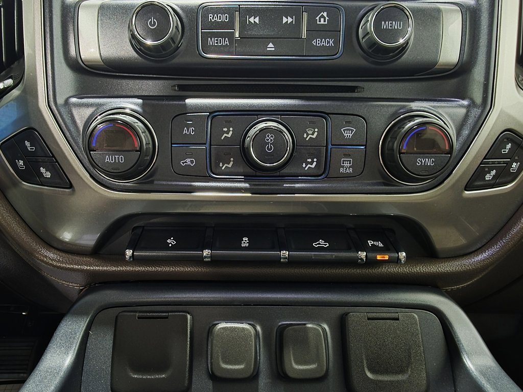 Used 2018 Chevrolet Silverado 1500 LTZ w/ Sport Package image 37