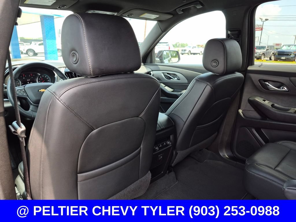 Used 2023 Chevrolet Traverse LT FWD image 37