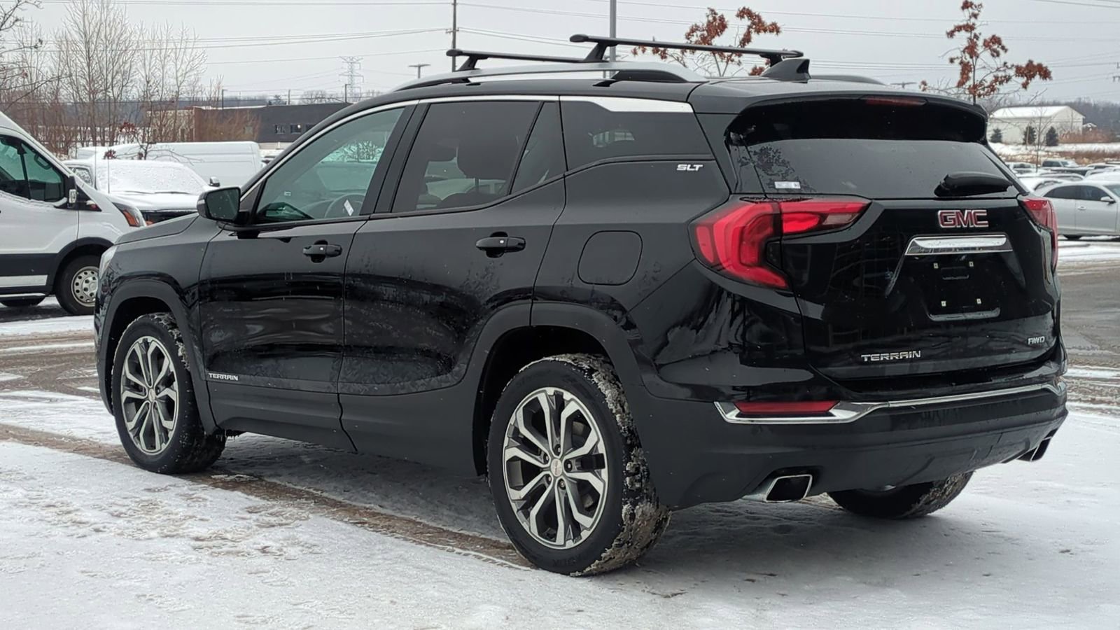 Used 2020 GMC Terrain SLT w/ Preferred Package image 3