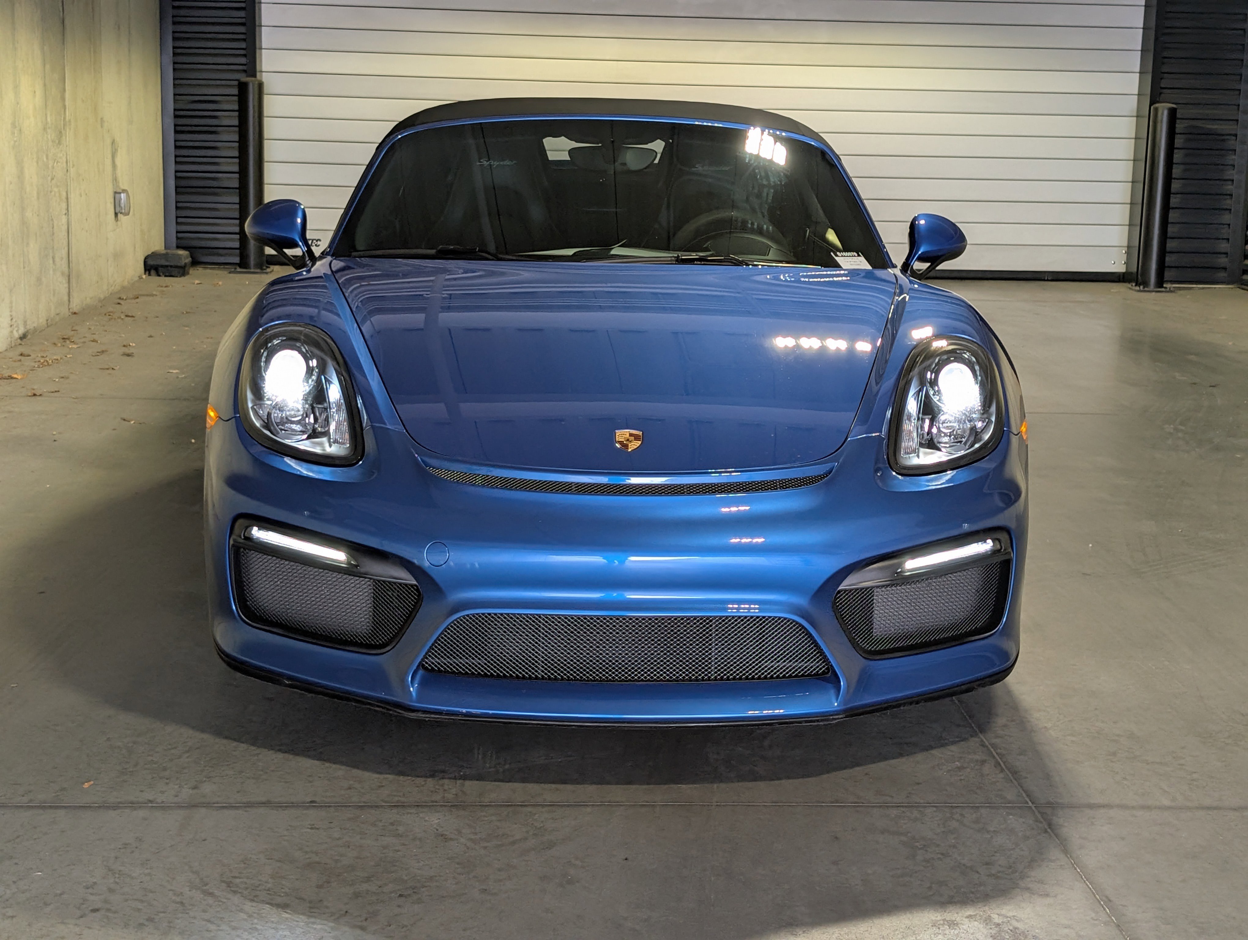 Used 2016 Porsche Boxster Spyder image 14
