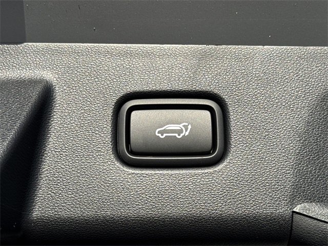New 2025 Hyundai Tucson Limited image 19